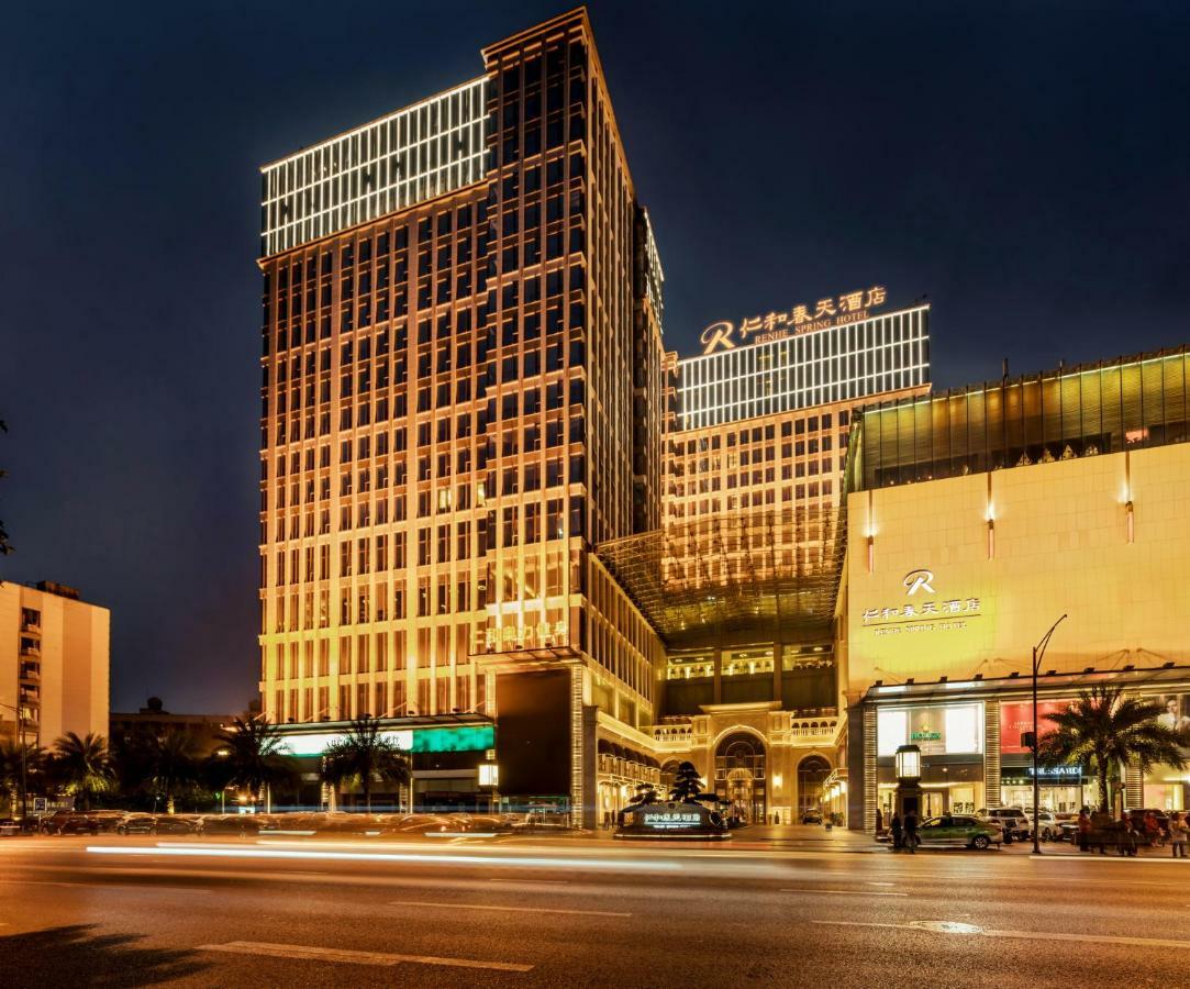 Renhe Spring Hotel Chengdu Exterior photo